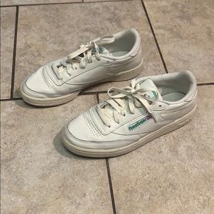 Reebok classic size 8 ladies